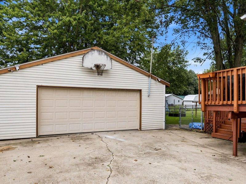 2457 Capaldi Drive, Marion, OH 43302 Photo 4