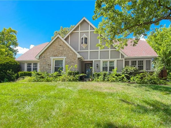 6924 Long Avenue, Shawnee, KS 66216