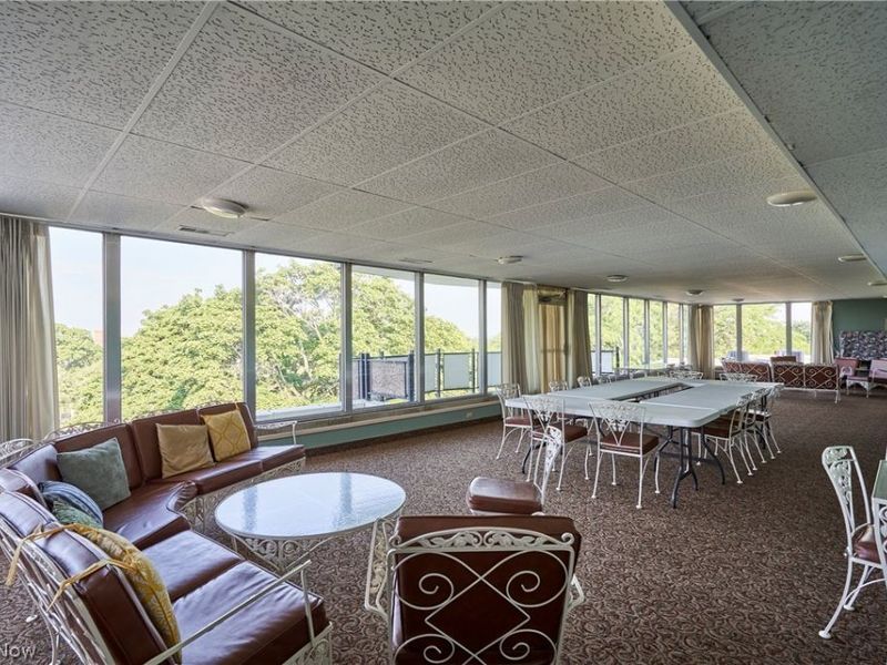 255 N Portage Path, Unit 216, Akron, OH 44303 Photo 15