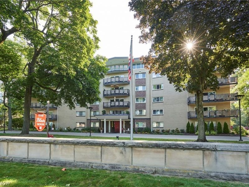 255 N Portage Path, Unit 216, Akron, OH 44303 Photo 19
