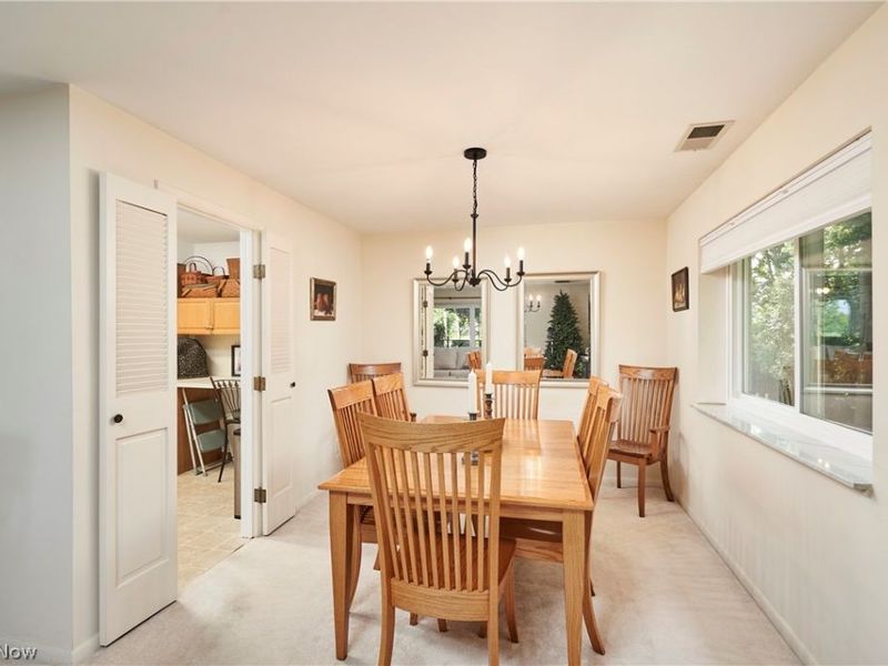 255 N Portage Path, Unit 216, Akron, OH 44303 Photo 9