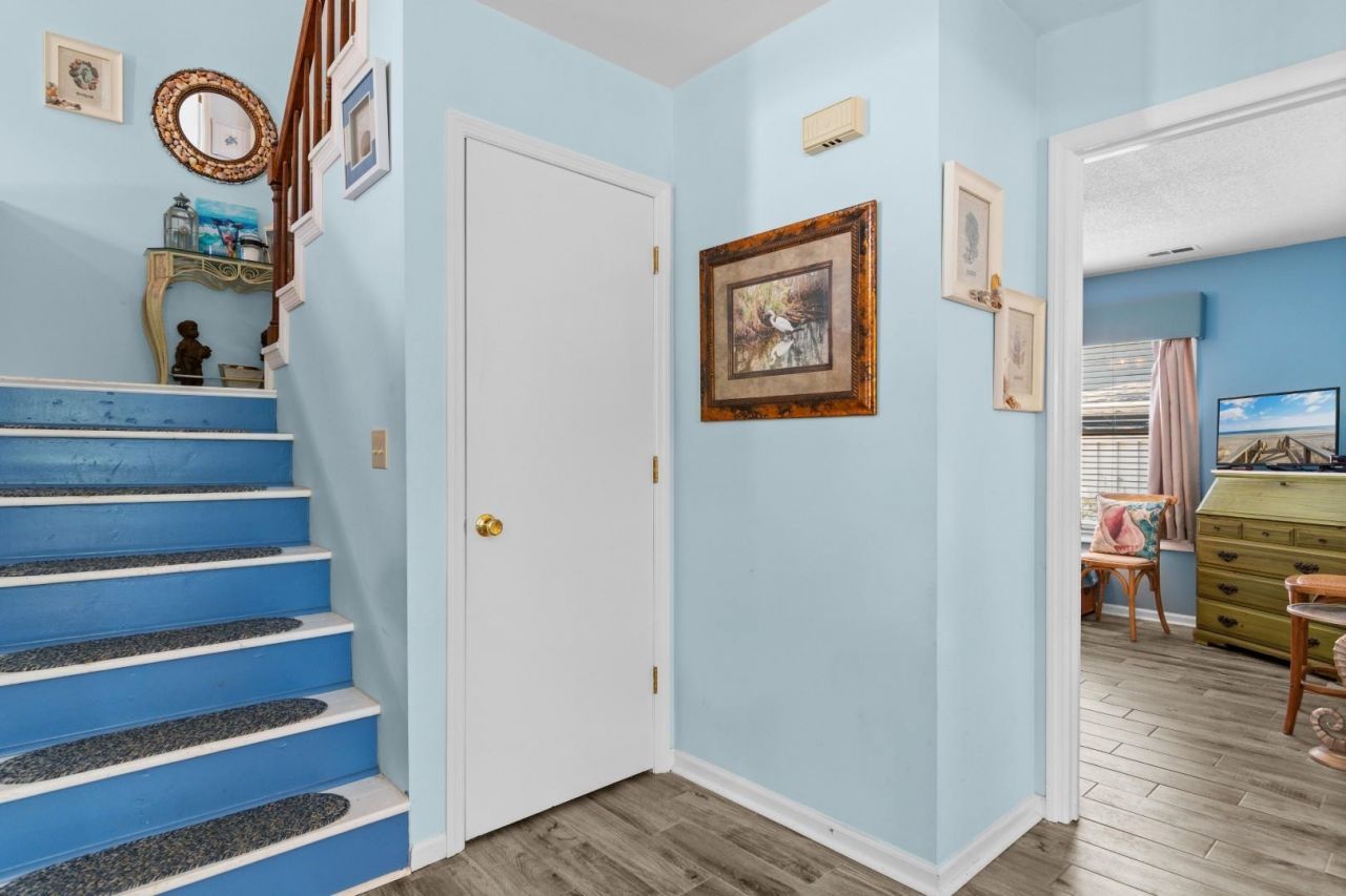 4301 Alicia Ct. Photo 14