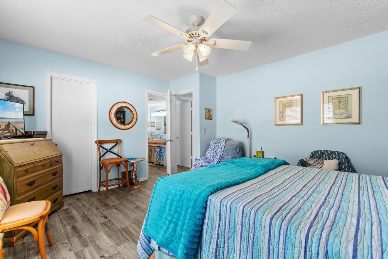 4301 Alicia Ct. Photo 17