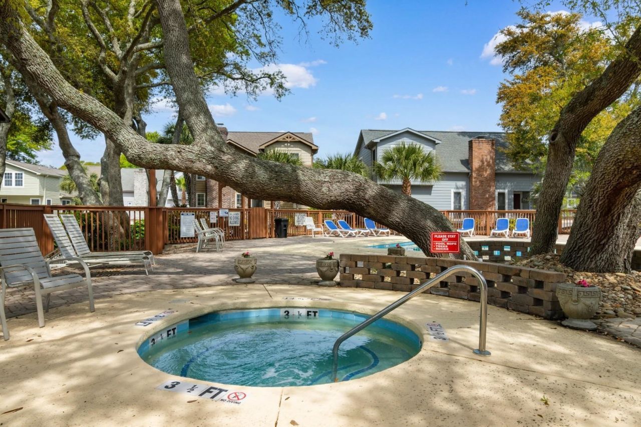 4301 Alicia Ct. Photo 37
