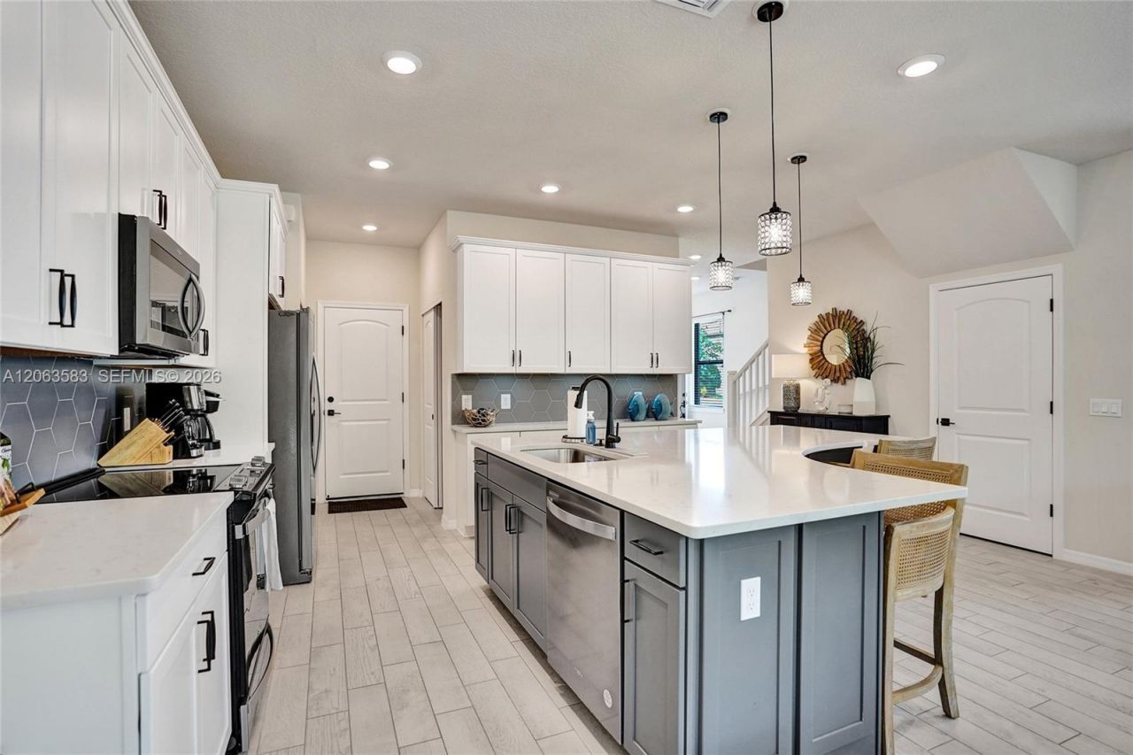 8193 Cinch Way, Lake Worth, FL 33467 Photo