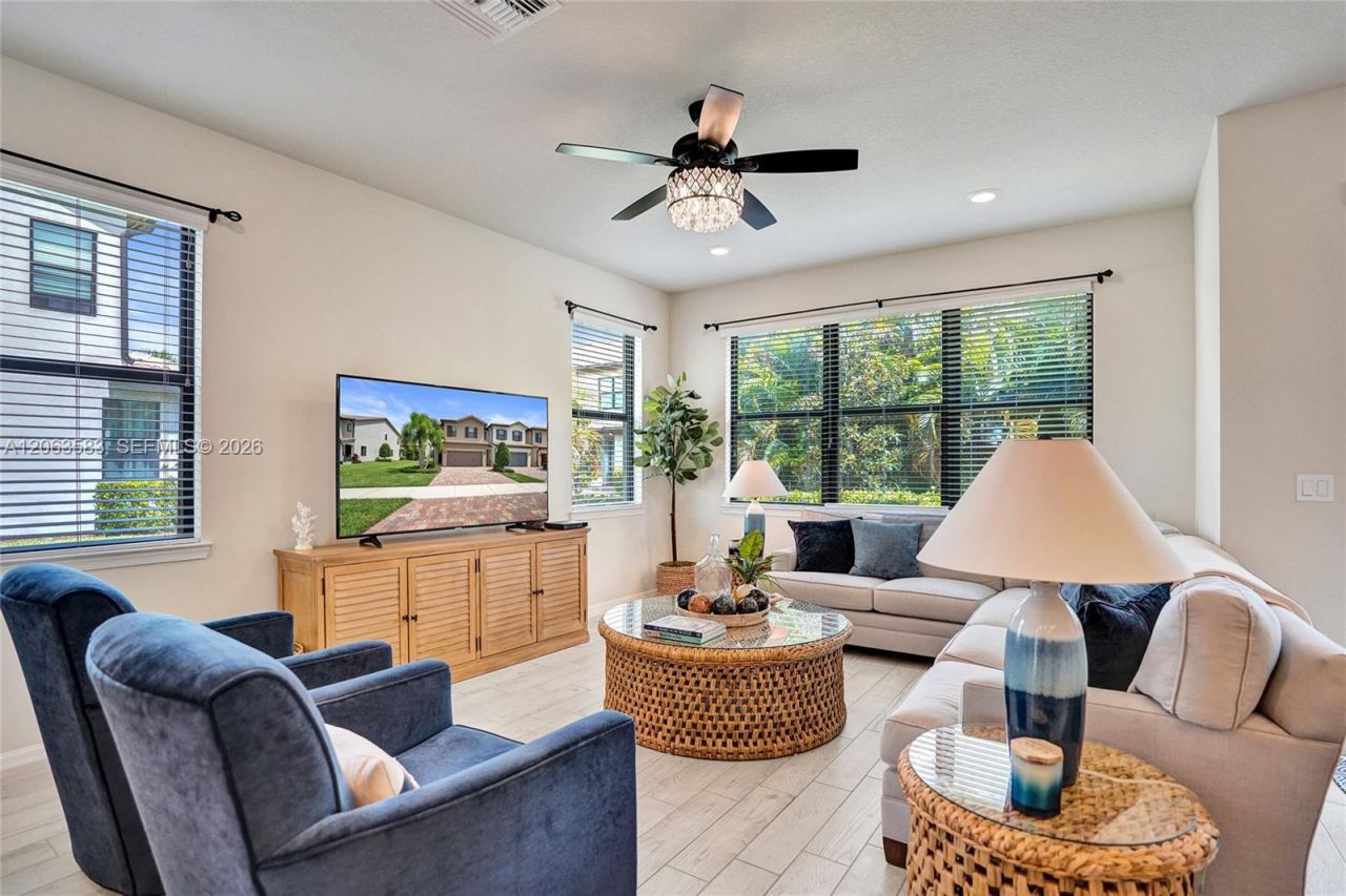 8193 Cinch Way, Lake Worth, FL 33467 Photo