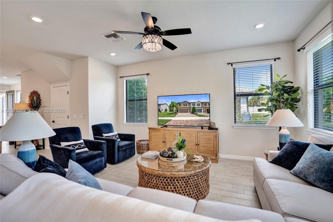 8193 Cinch Way, Lake Worth, FL 33467 Photo