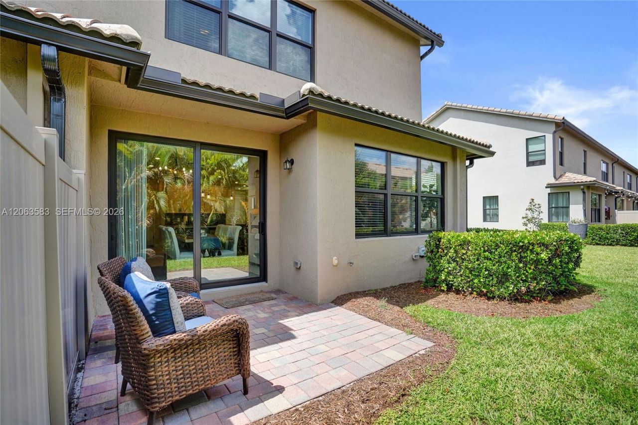 8193 Cinch Way, Lake Worth, FL 33467 Photo