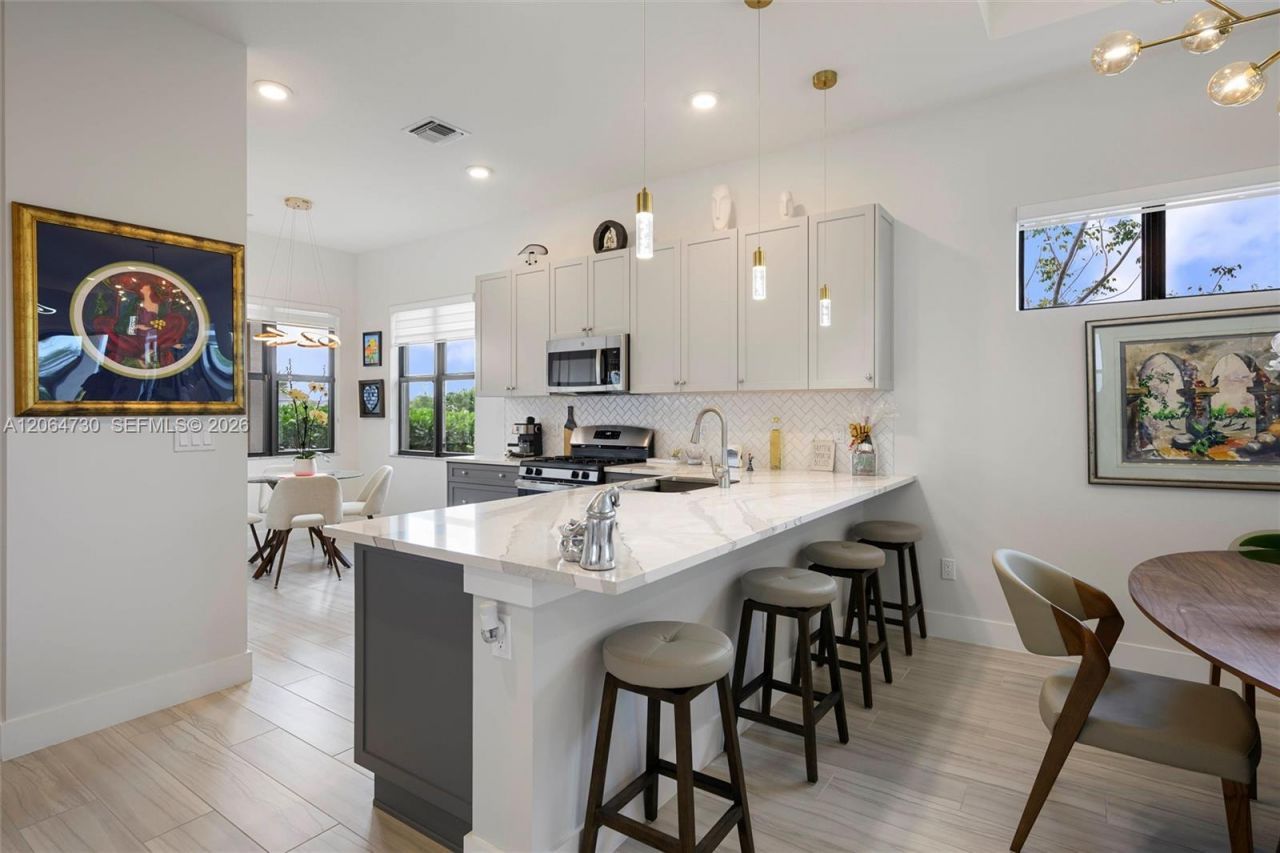 5337 Santa Rosa Ln , Westlake, FL 33470 Photo