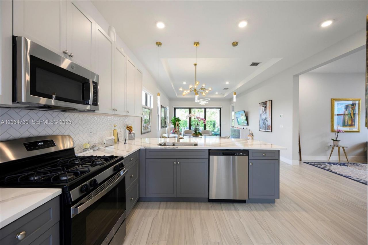 5337 Santa Rosa Ln , Westlake, FL 33470 Photo