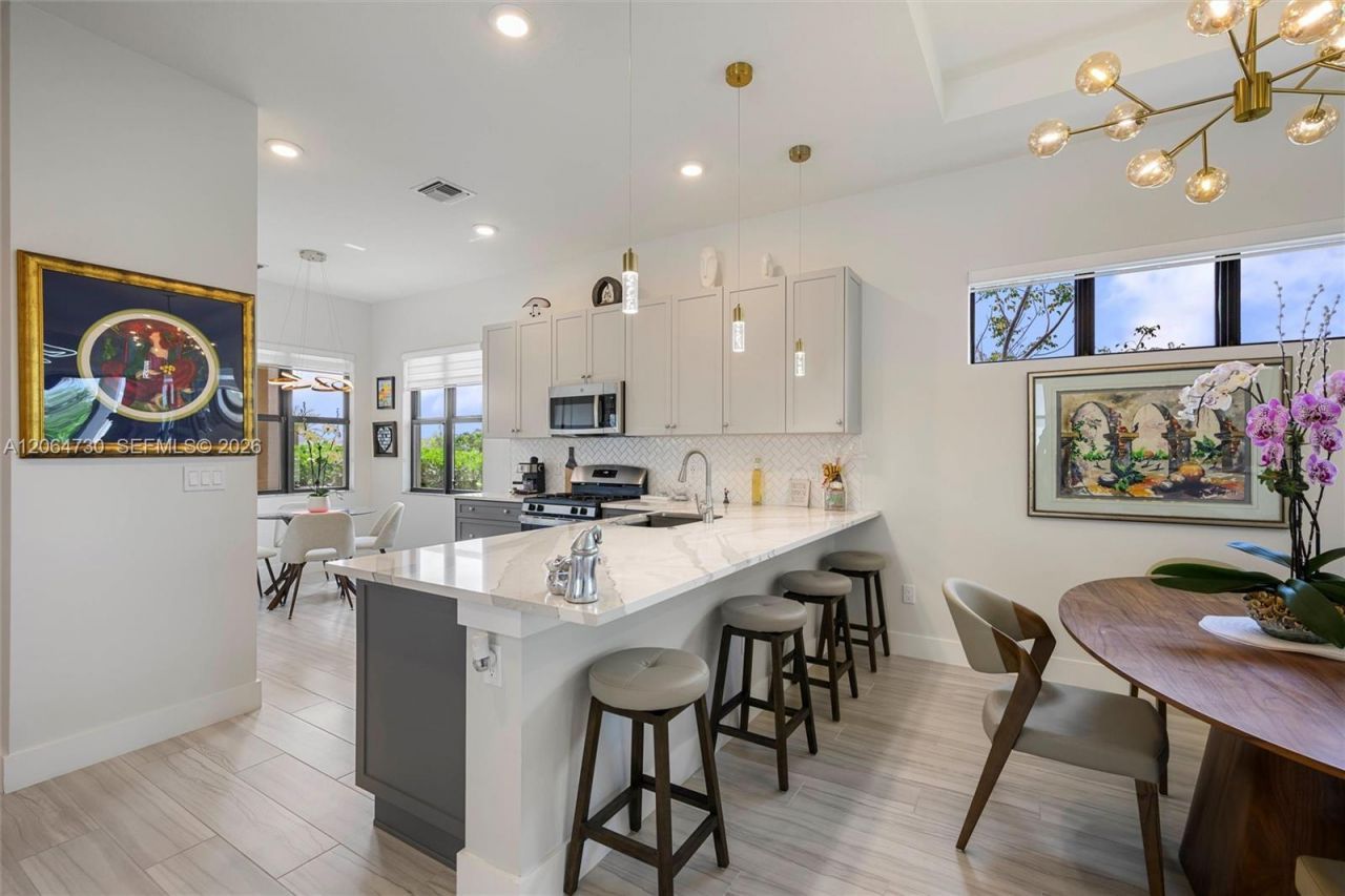 5337 Santa Rosa Ln , Westlake, FL 33470 Photo