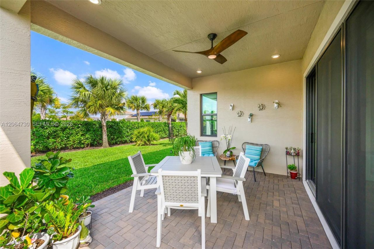 5337 Santa Rosa Ln , Westlake, FL 33470 Photo