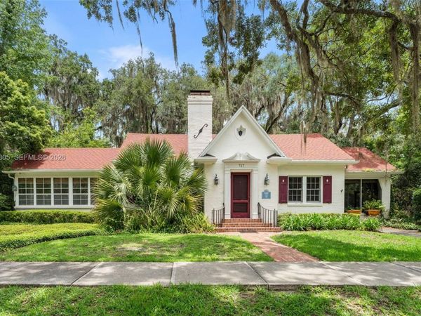 717 NE Boulevard , Gainesville, FL 32601