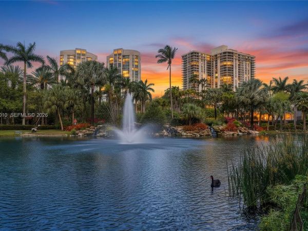 19101 NE 36th Ct , Unit 705, Aventura, FL 33180