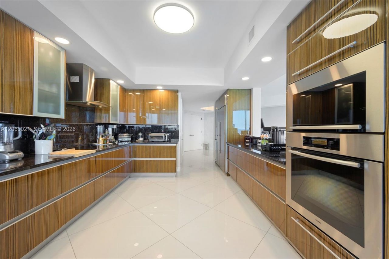 2711 S Ocean Dr , Unit 902, Hollywood, FL 33019 Photo