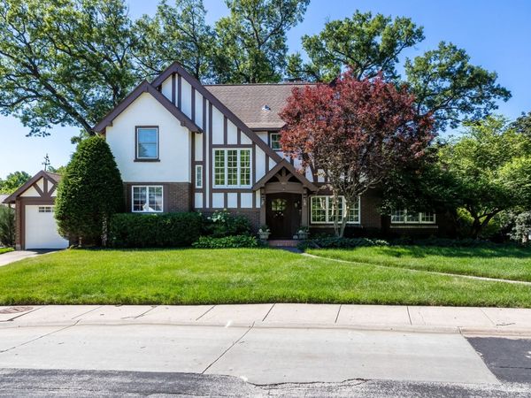 906 20th Avenue , East Moline, IL 61244