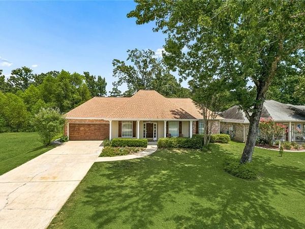 67046 DOLAN Street , Mandeville, LA 70471