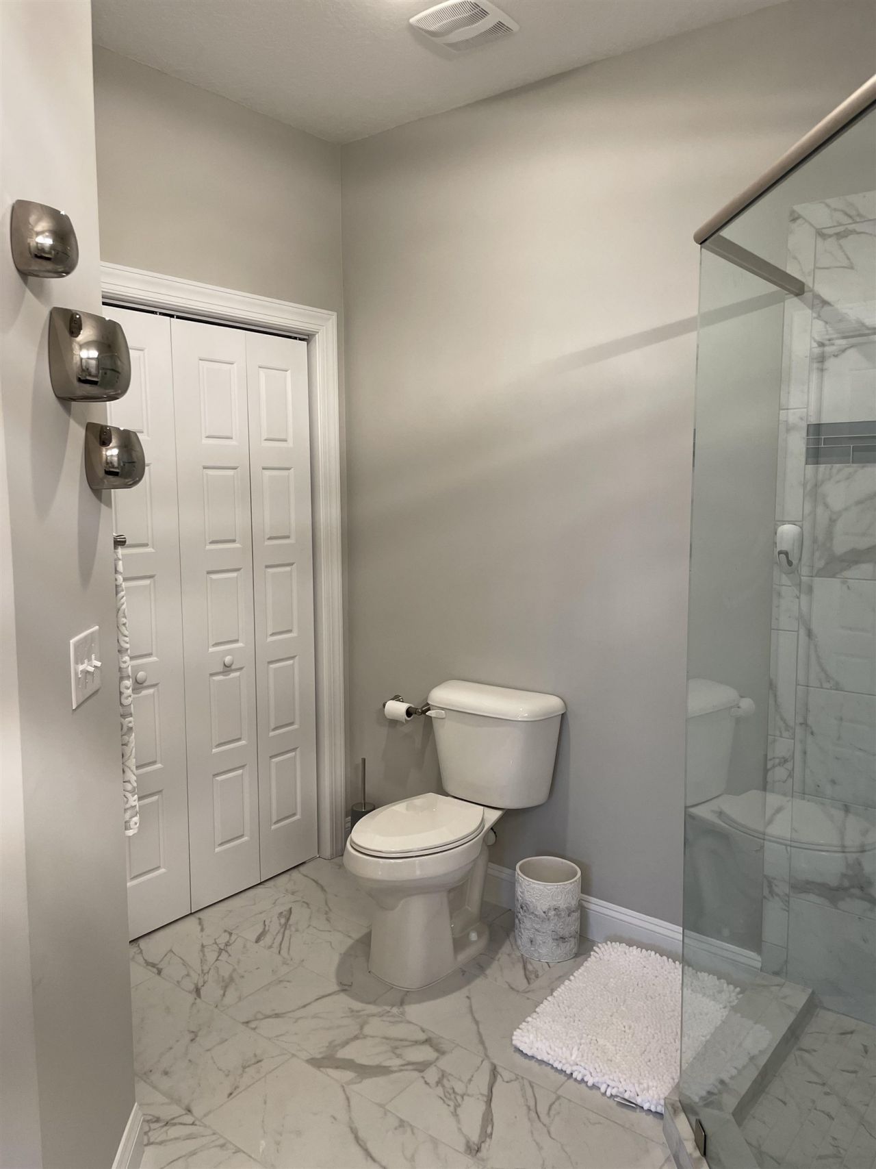 941 Jackline Place Photo 18