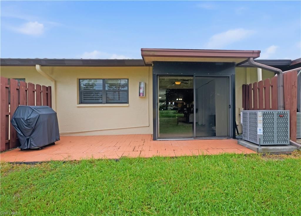 2041 Pine Isle Ln , Unit 2041, Naples, FL 34112 Photo