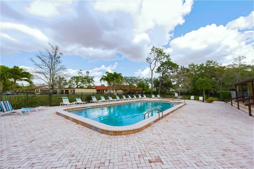 2041 Pine Isle Ln, Unit 2041, Naples, FL 34112 Photo
