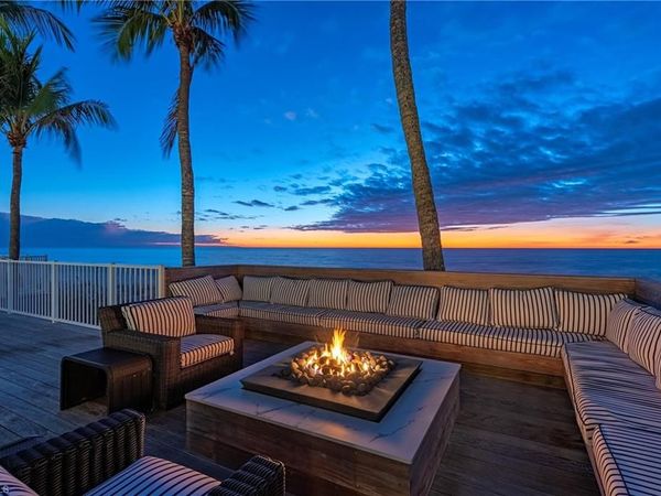 3377 Gulf Shore BLVD N, Unit 2A, NAPLES, FL 34103