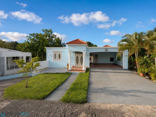 PR 443 CALLE JAMAICA, Aguadilla, PR 00603