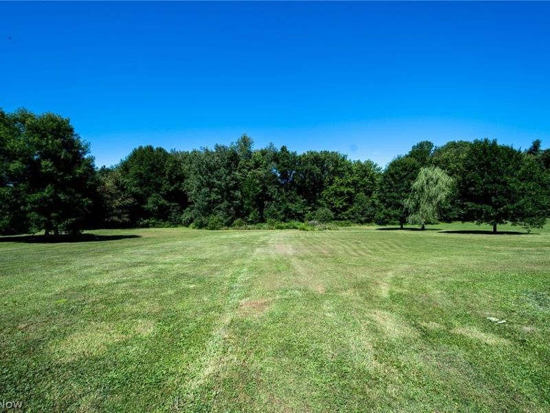 7005 Fee Road , Rome, OH 44085 Photo 5