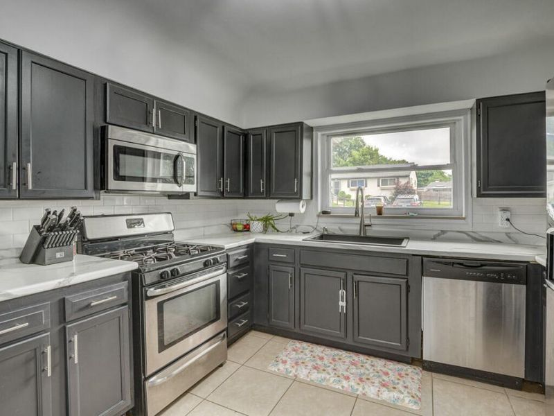 21 Woodland Avenue, Florence, KY 41042 Photo 6