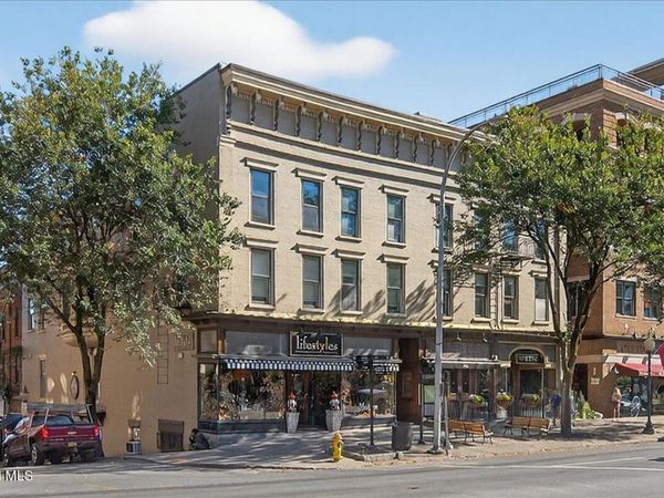 432 Broadway, Unit 26, Saratoga Springs, NY 12866