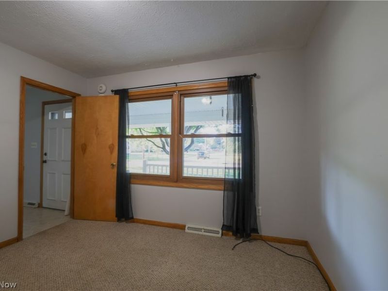 335 Tolbert Street , Wadsworth, OH 44281 Photo 12