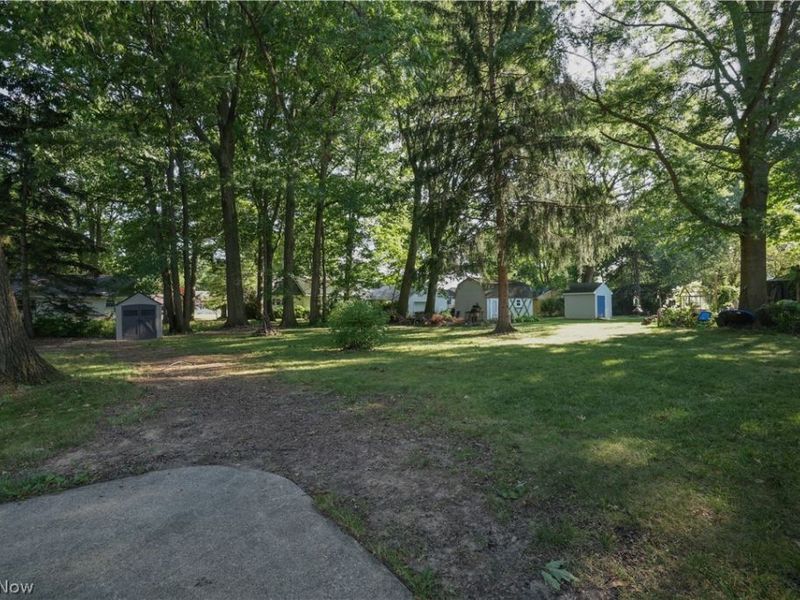 335 Tolbert Street , Wadsworth, OH 44281 Photo 7