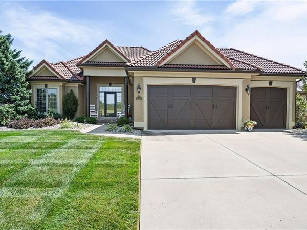 6019 NW 107th Street, Kansas City, MO 64154