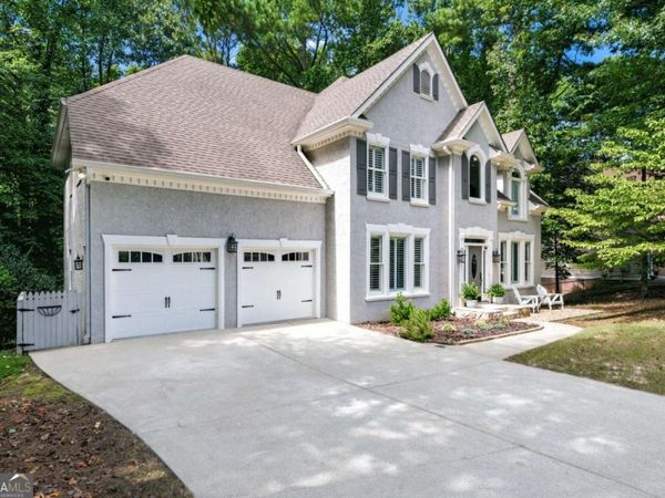 1053 Longwood Drive, Woodstock, GA 30189