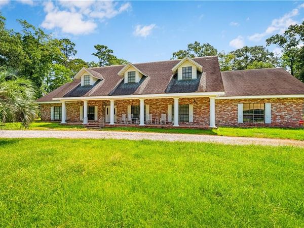 612 SOUTH 10 Street, Oakdale, LA 71463