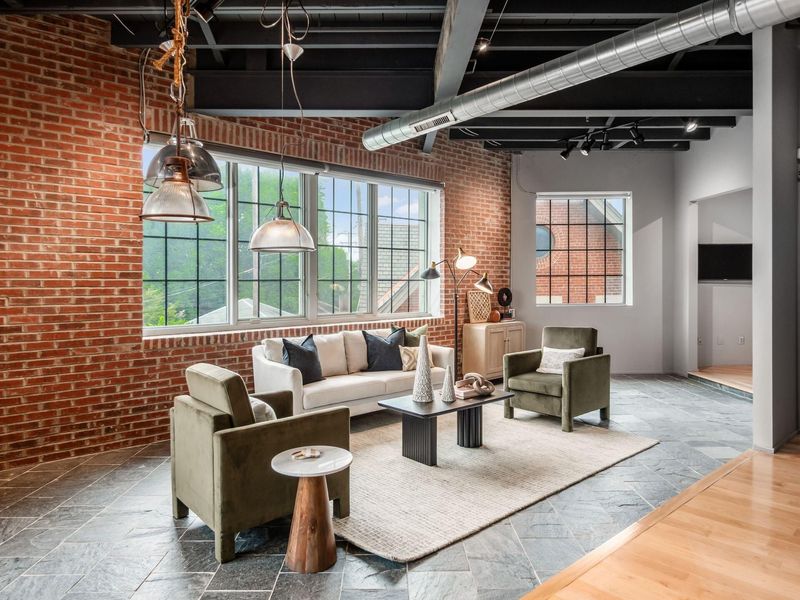 17 W 3rd Avenue, Unit 212, Columbus, OH 43201 Photo 24