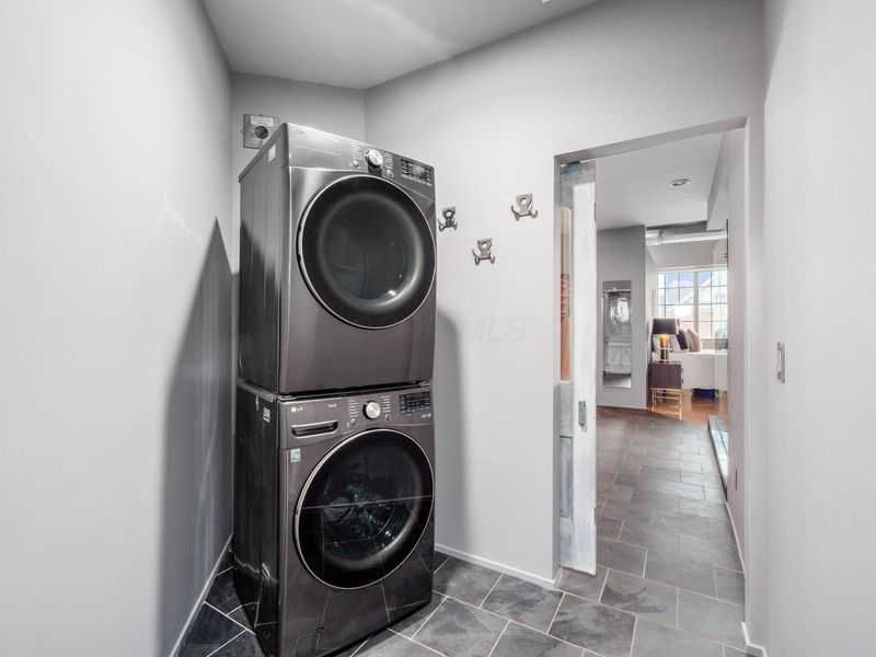 17 W 3rd Avenue, Unit 212, Columbus, OH 43201 Photo 38