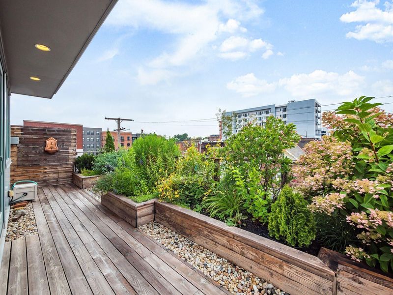 17 W 3rd Avenue, Unit 212, Columbus, OH 43201 Photo 52