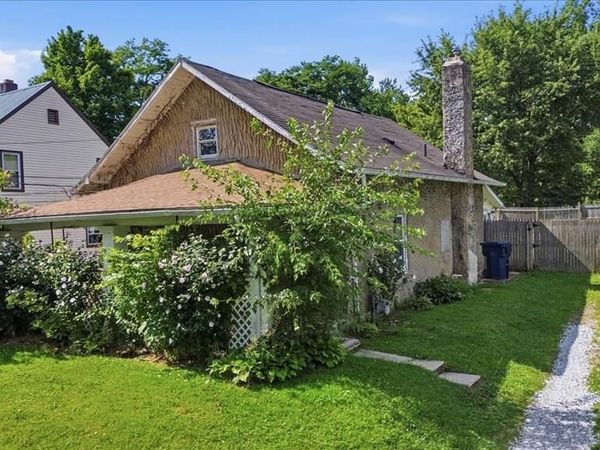 718 South Diamond Street, Mansfield, OH 44907