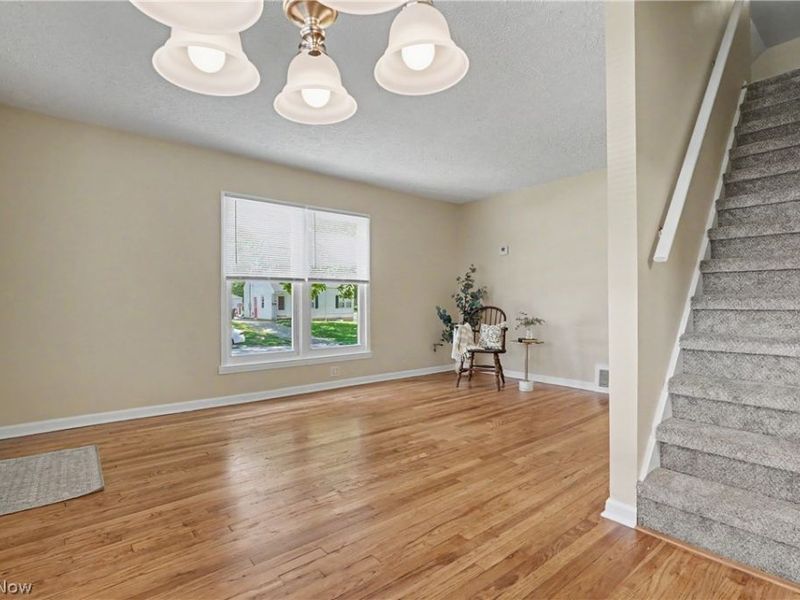 2554 23rd Street, Cuyahoga Falls, OH 44223 Photo 8