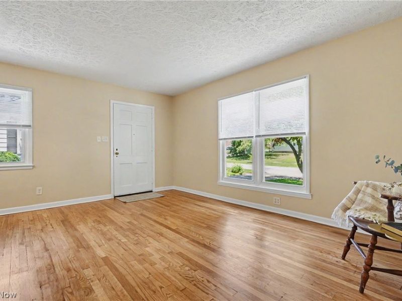 2554 23rd Street, Cuyahoga Falls, OH 44223 Photo 9