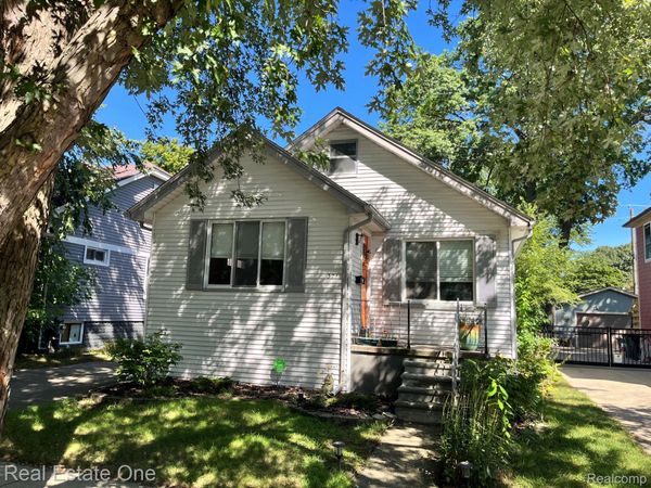 371 E OAKRIDGE Street , Ferndale, Mi 48220
