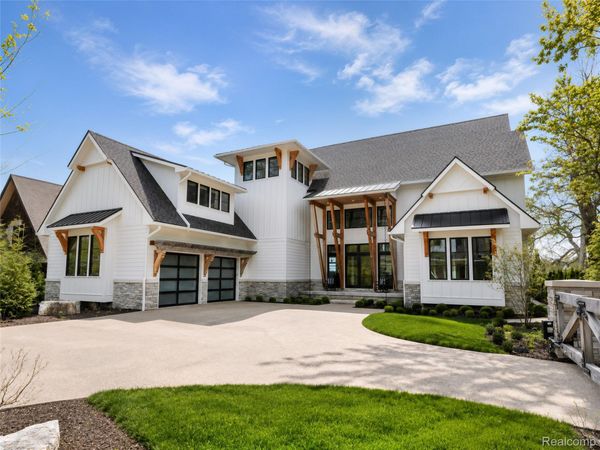 12530 Woodhull Landing , Fenton Township, Mi 48430