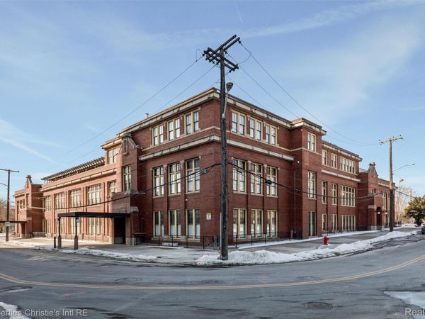 1395 Antietam Avenue , Unit 39, Detroit, Mi 48207