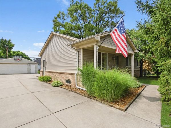 18240 Harman Street, Melvindale, Mi 48122