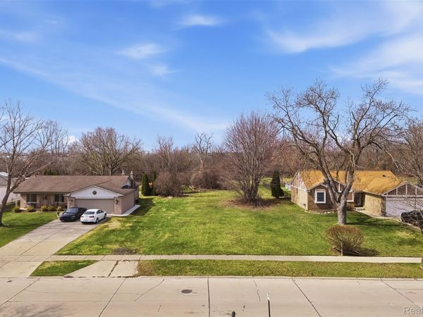 22674 Monterey Drive , Woodhaven, Mi 48183