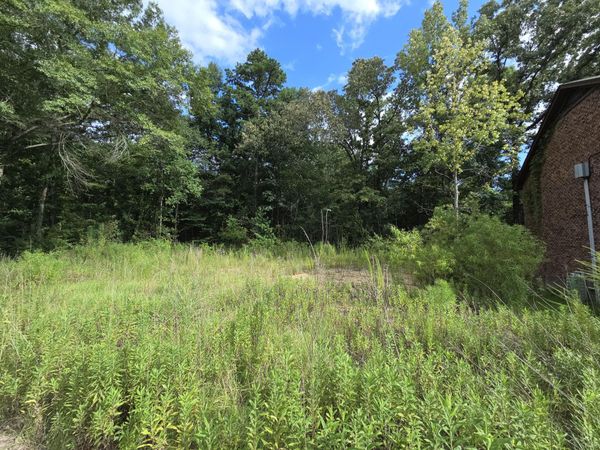 124 B Plantation Blvd., Hattiesburg, MS 39401