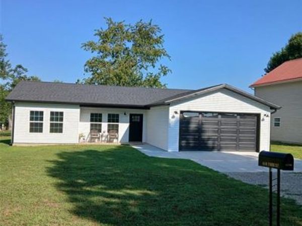 610 York Street , Crocker, MO 65452