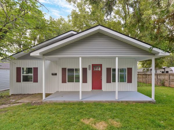 3023 W State Street , Springfield, MO 65802