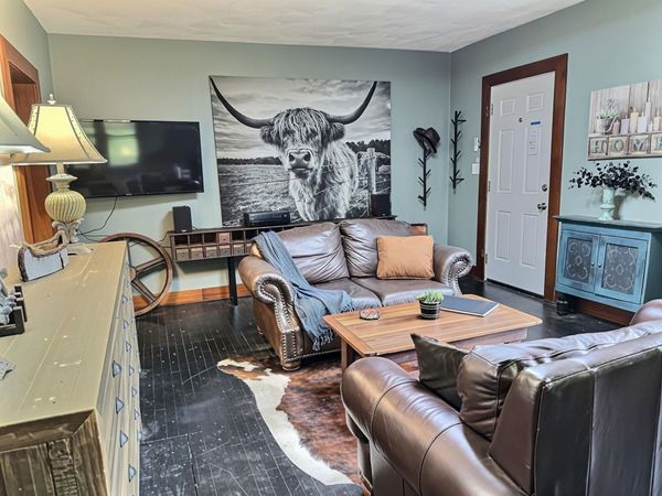 218 W Joe Davis Street , El Dorado Springs, MO 64744