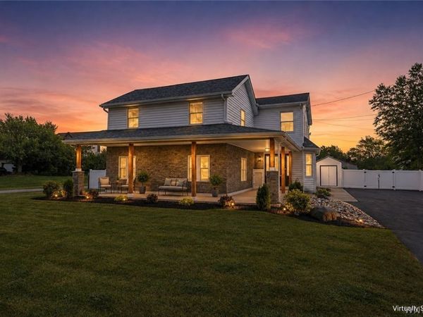 5113 William Street , Lancaster, NY 14086